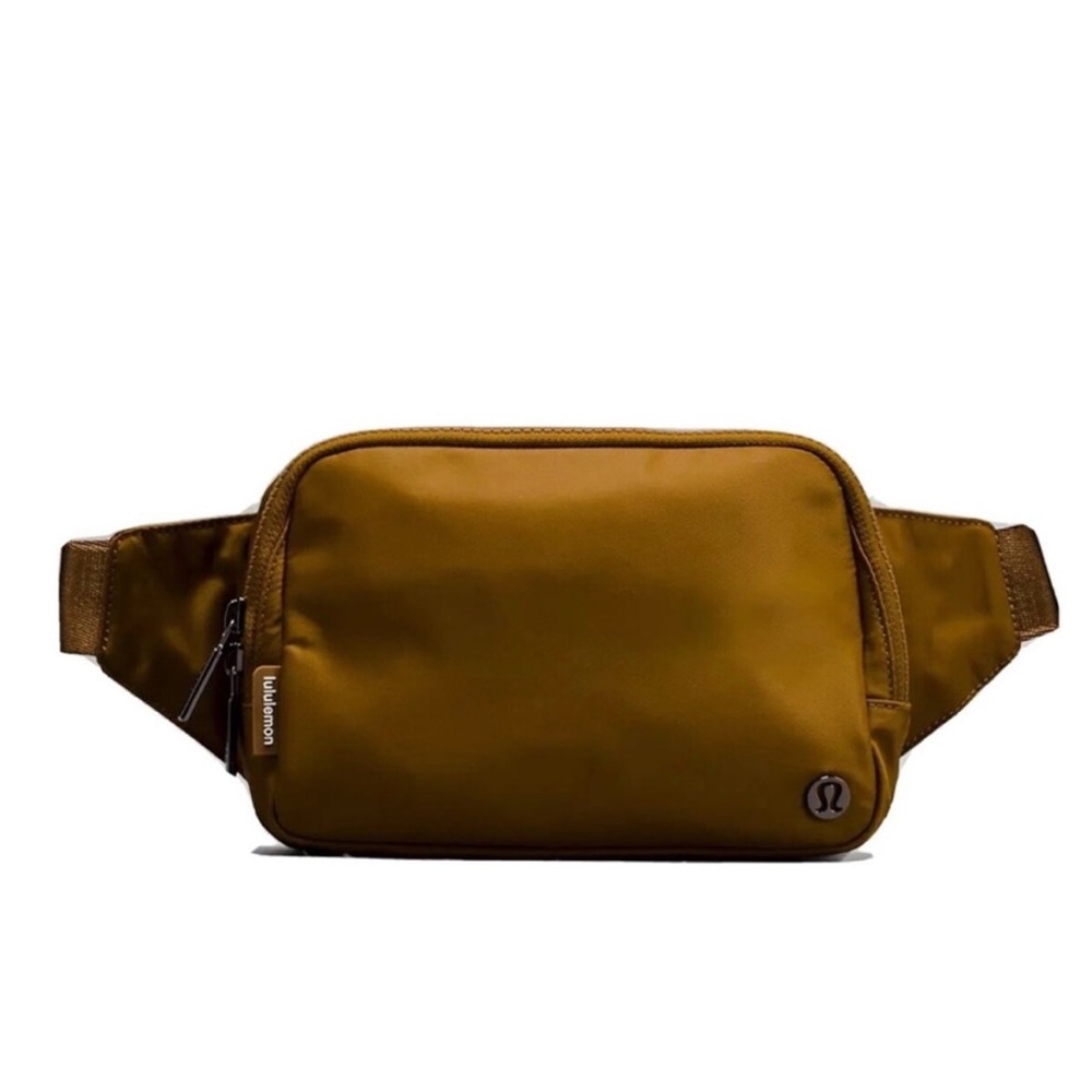 🤎Everywhere Belt Bag Large 2L